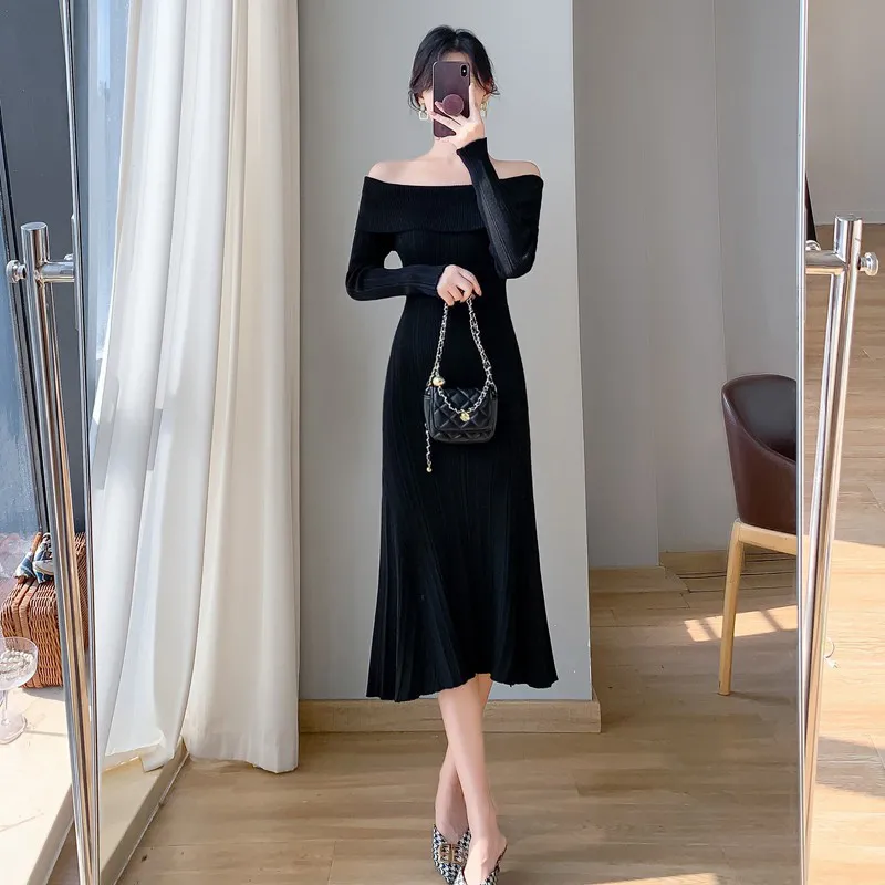 Slim-fit hip-wrapped shoulder-knitted fishtail dress dress